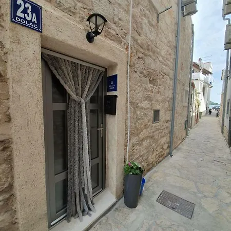 アパート Kuca Lukin ベティナ